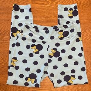 ⬛️⬛️ LuLaRoe Disney Leggings with Blue and Yellow Accents (one size)